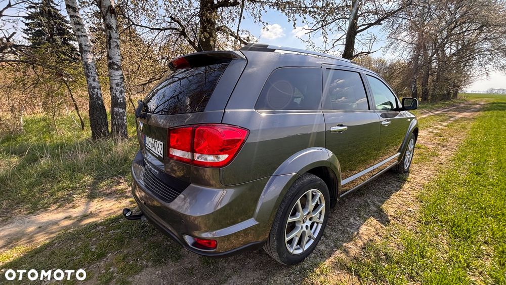 Fiat Freemont 2.0 Multijet 16V DPF Automatik Allrad Lounge - 9