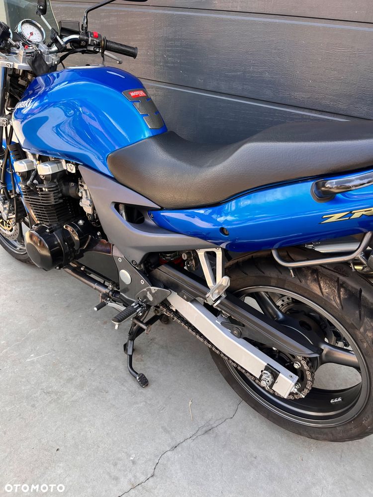 Kawasaki ZR - 17