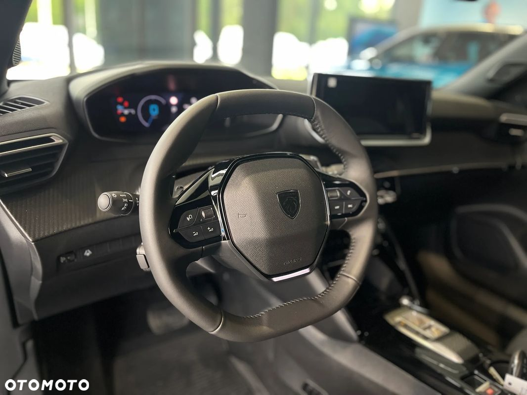 Peugeot 2008 PureTech mHEV Allure e-DCS6 - 6