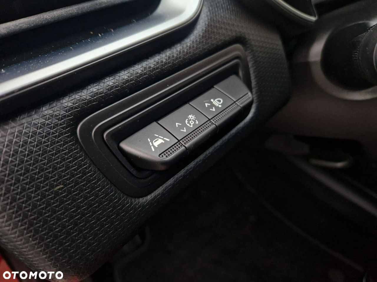 Renault Clio 1.6 E-TECH Intens - 29