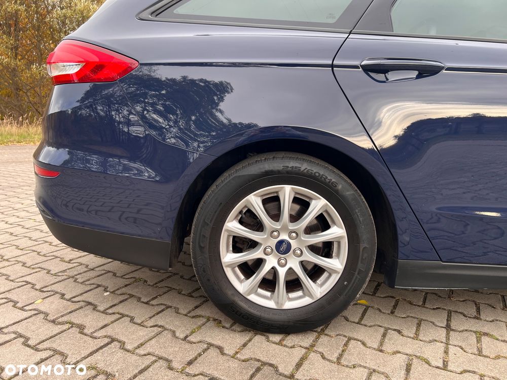 Ford Mondeo - 12