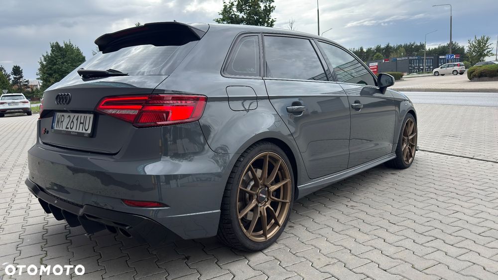 Audi S3 - 4