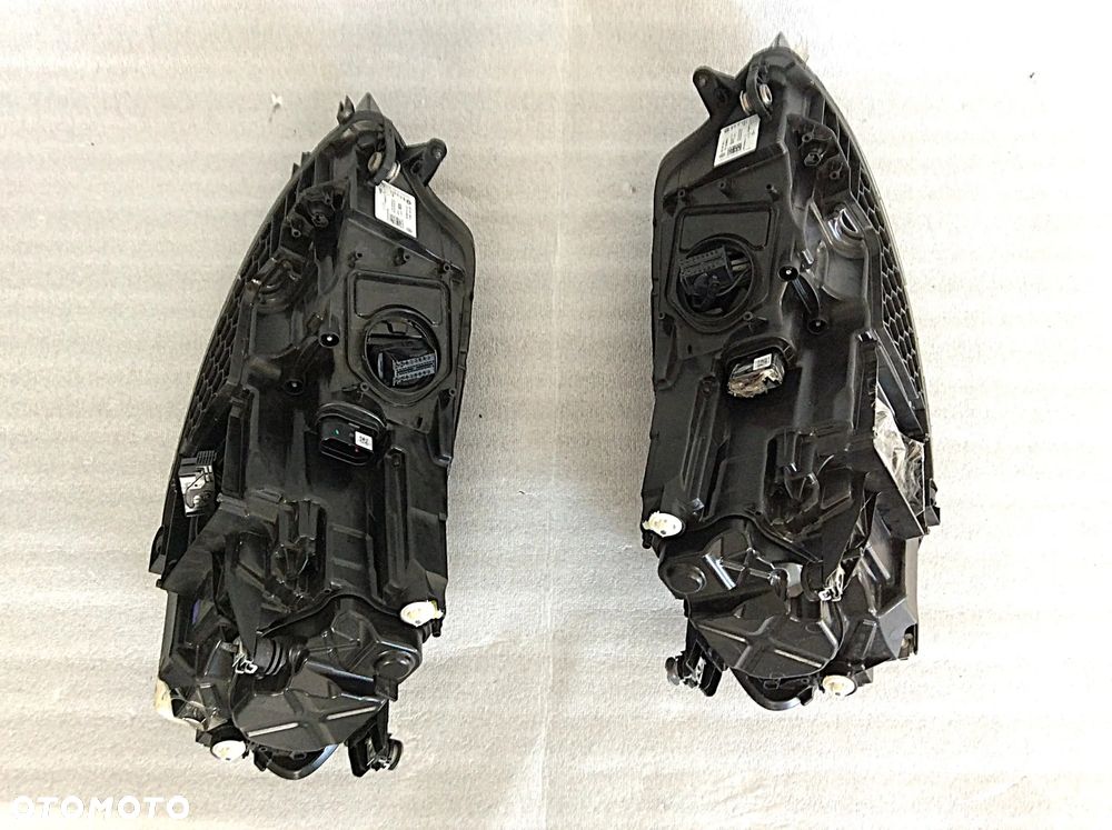 REFLEKTOR LAMPA VW GOLF VII LIFT 2017- GTI 5G1941082A 5G1941081A - 5