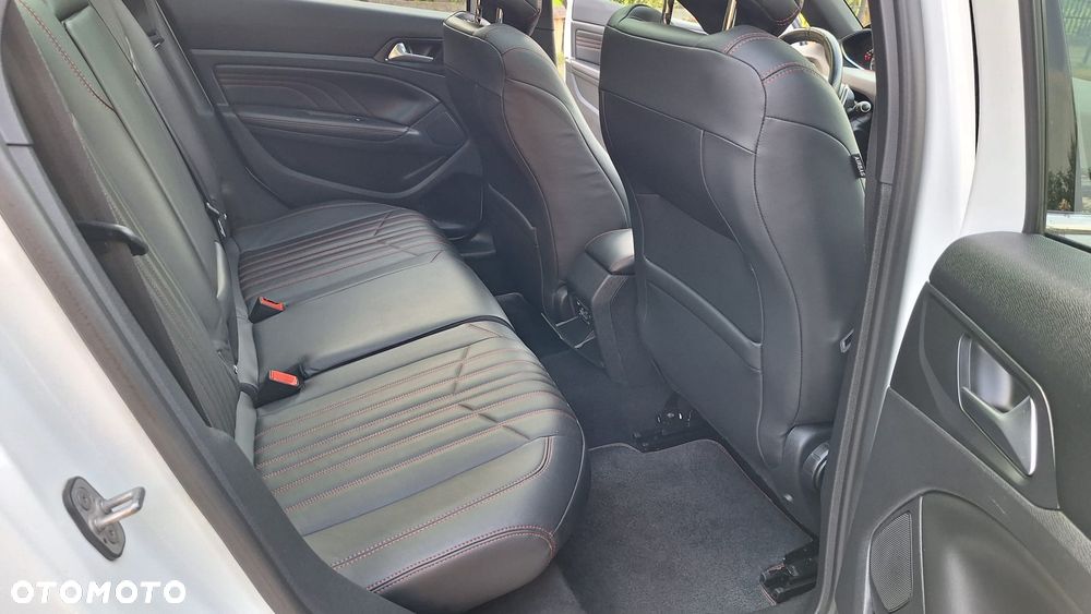 Peugeot 308 - 17