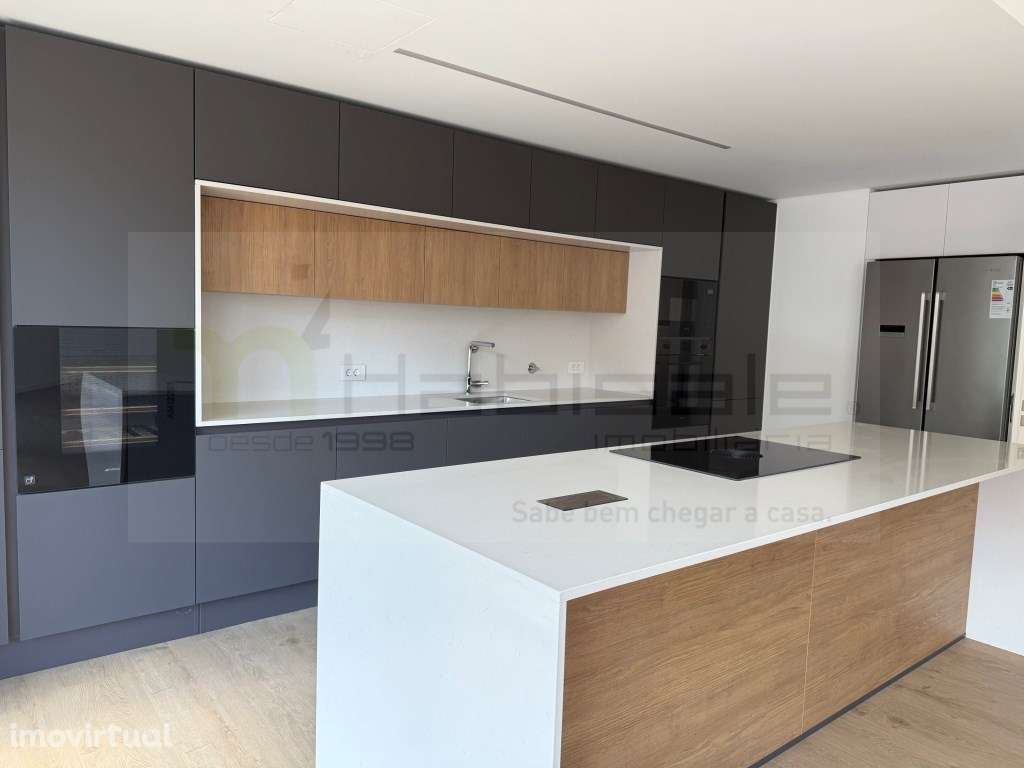 T3 no Junqueiro junto à praia - Grande imagem: 2/21