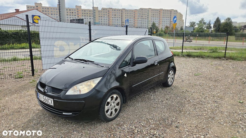 Mitsubishi Colt - 1