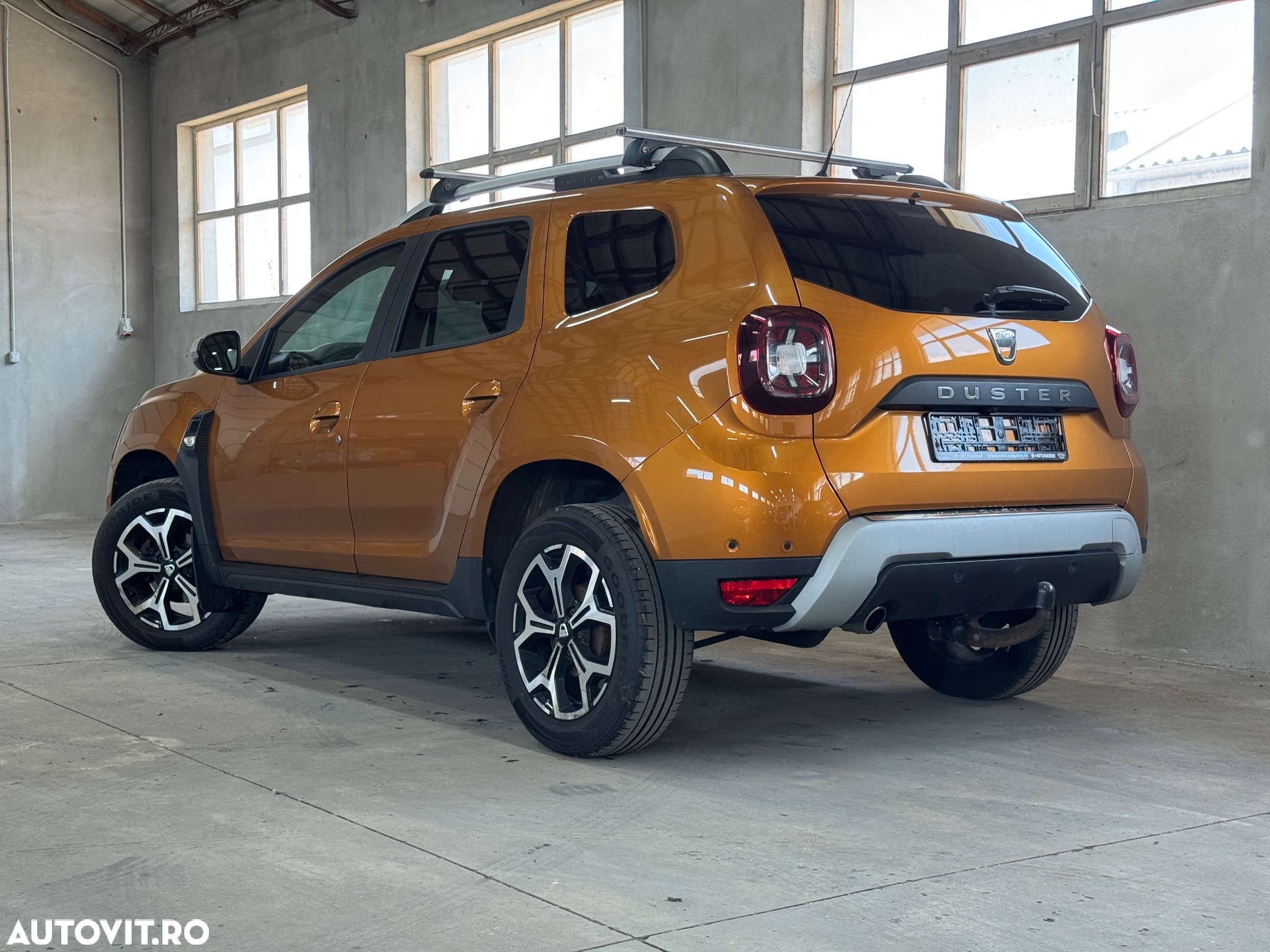 Dacia Duster 1.5 dCi 4WD Prestige jante 17" - 4
