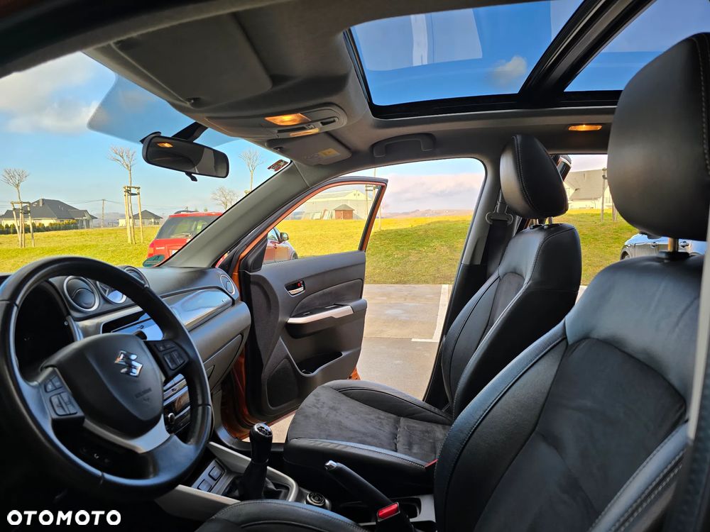 Suzuki Vitara 1.6 (4x4) Allgrip Comfort+ - 33