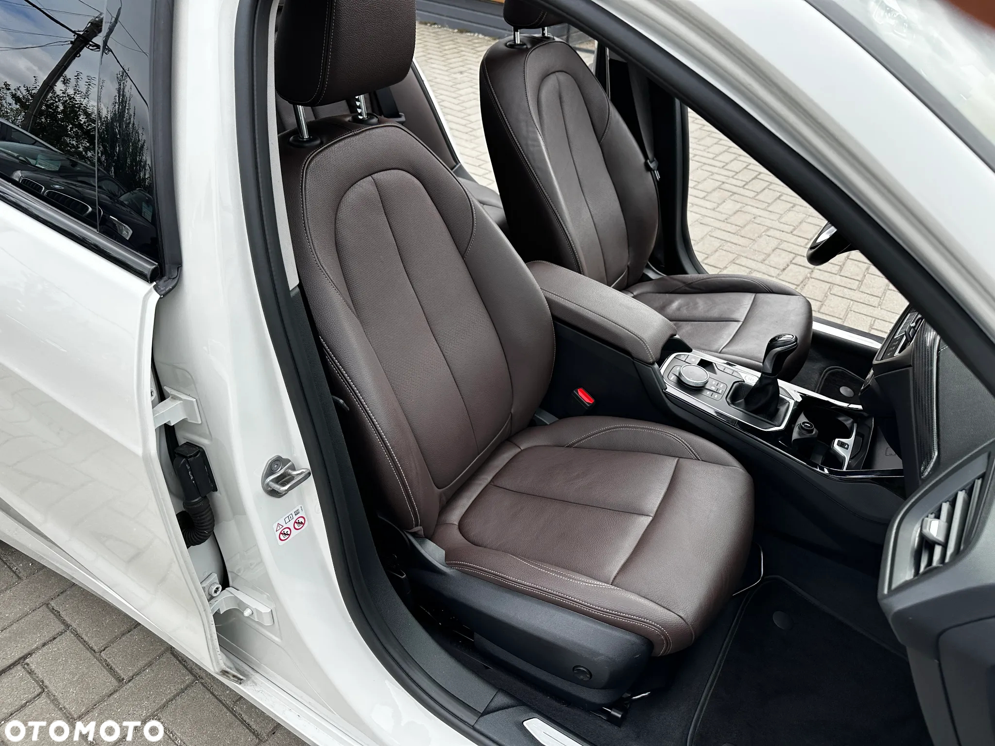 BMW Seria 1 - 22