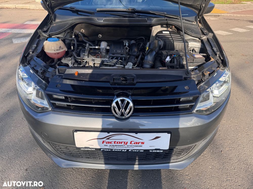 Volkswagen Polo 1.2 TSI DSG Blue Motion Technology Comfortline - 19