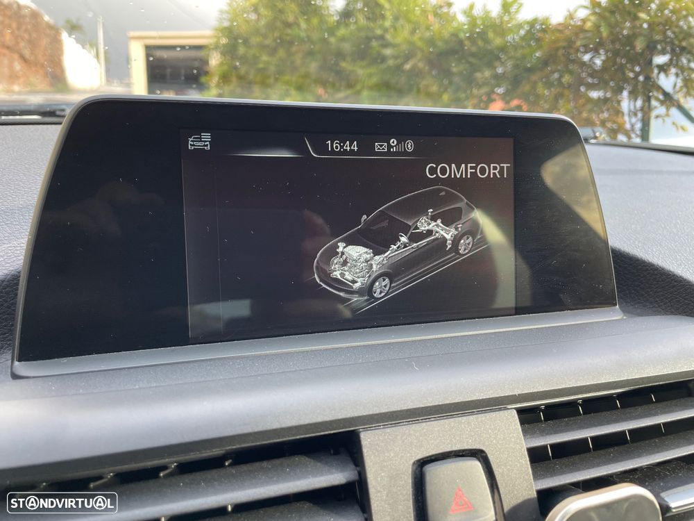 BMW 120 d Pack M - 14