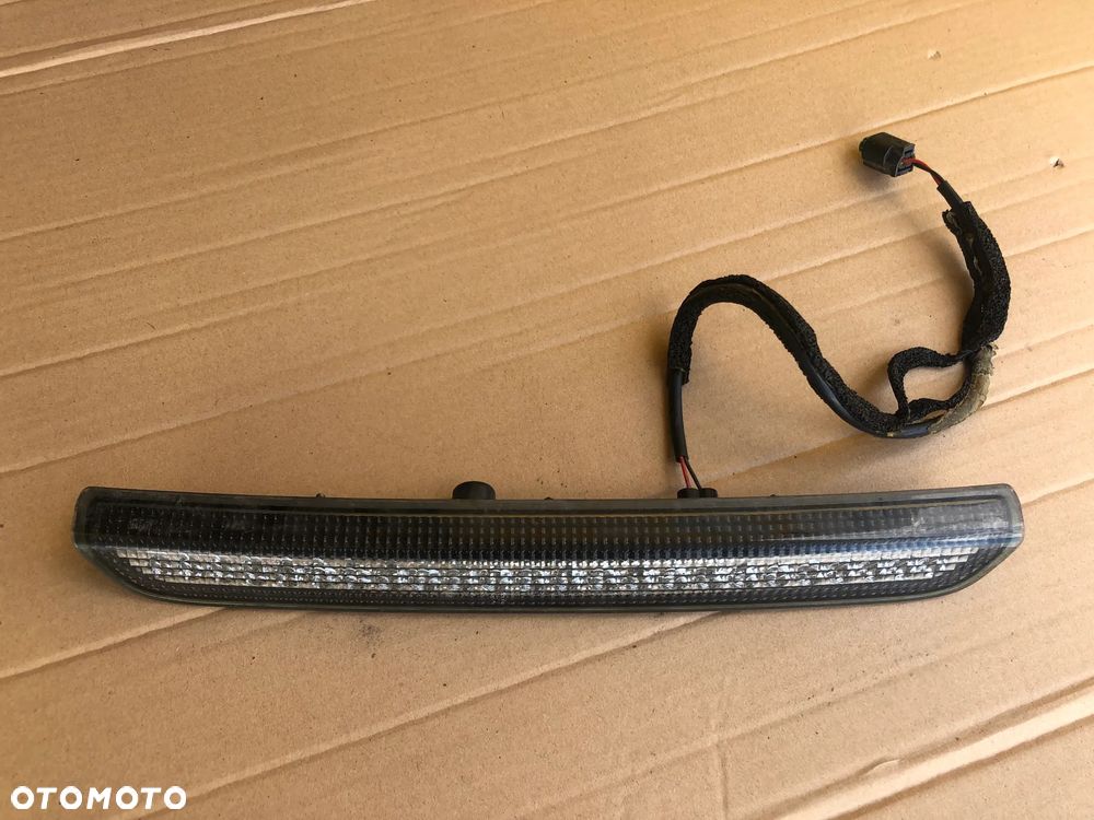 Lampka lampa światło stop AH32-13A613 Range Rover Sport Lift - 1