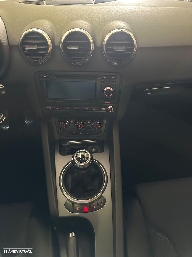 Audi TT Coupé 2.0 TDI quattro - 12