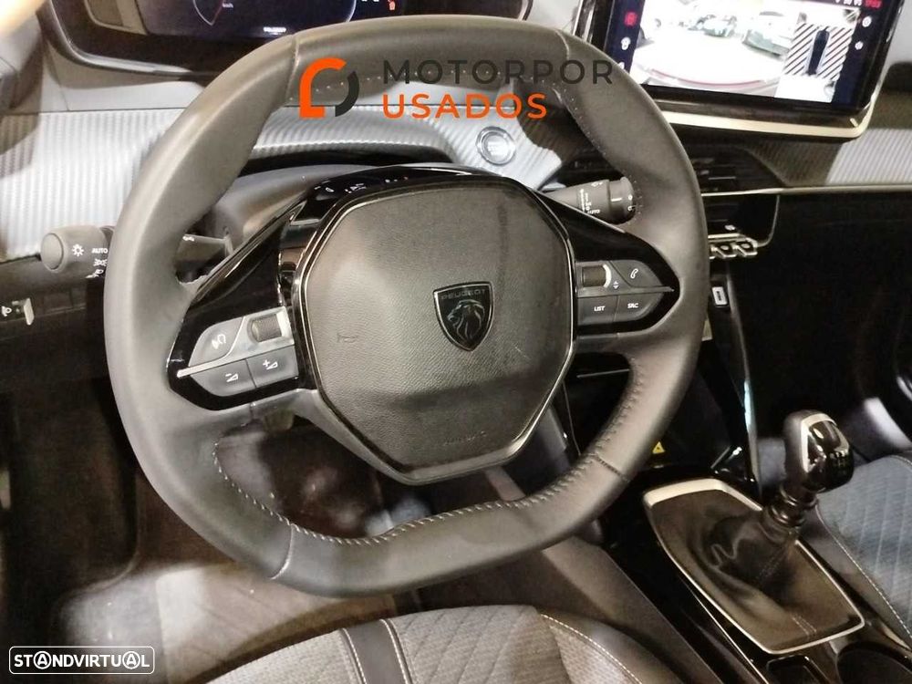 Peugeot 208 1.2 PureTech Allure - 19