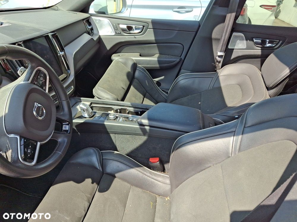 Volvo XC 60 - 12
