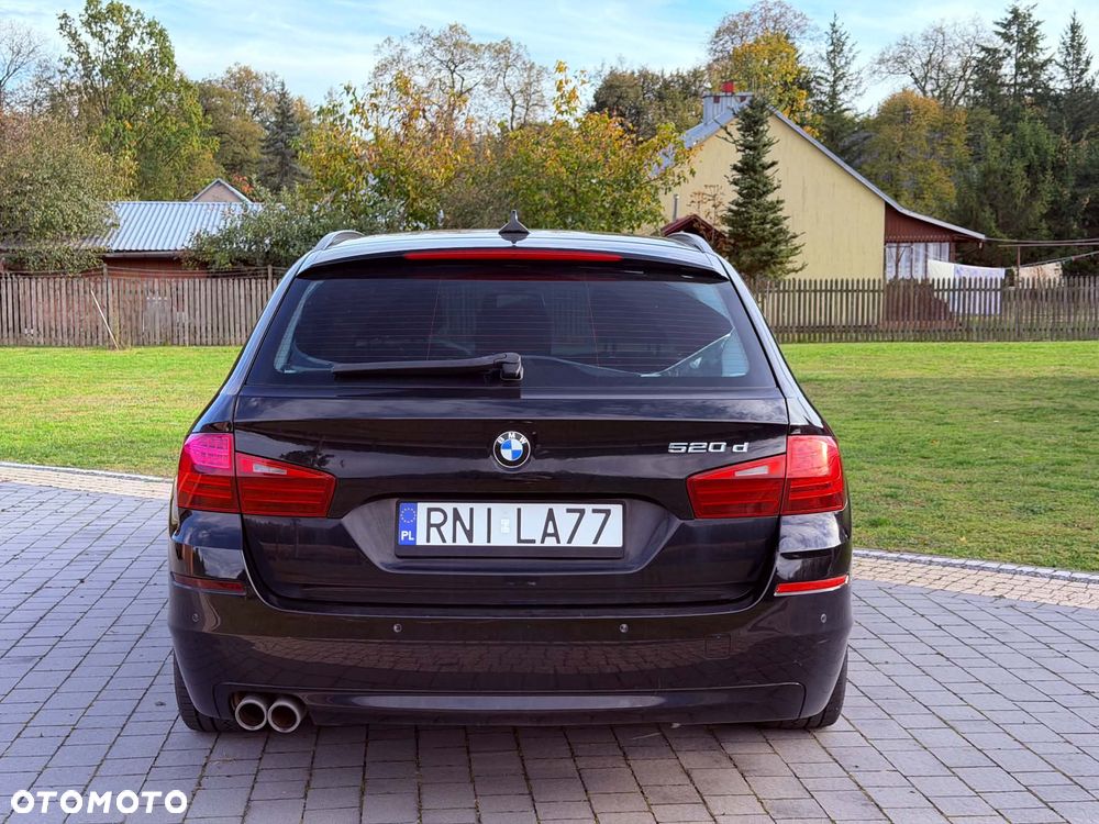 BMW Seria 5 - 11