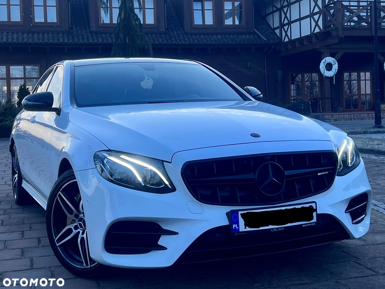 Mercedes-Benz Klasa E - 11