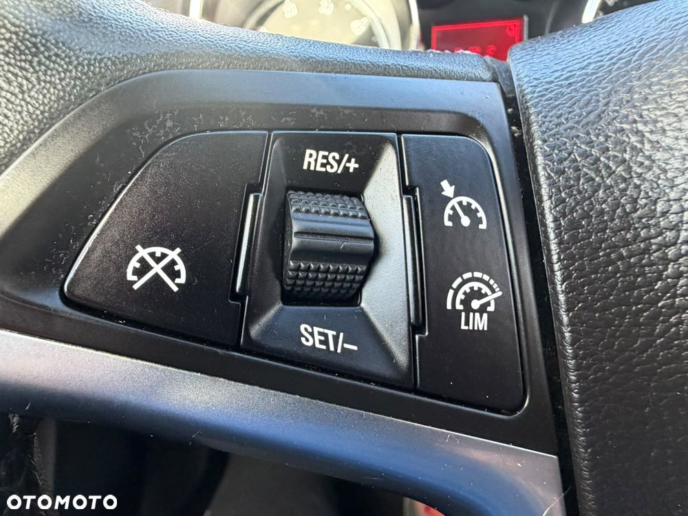 Opel Astra 1.6 D (CDTI) Start/Stop Innovation - 30