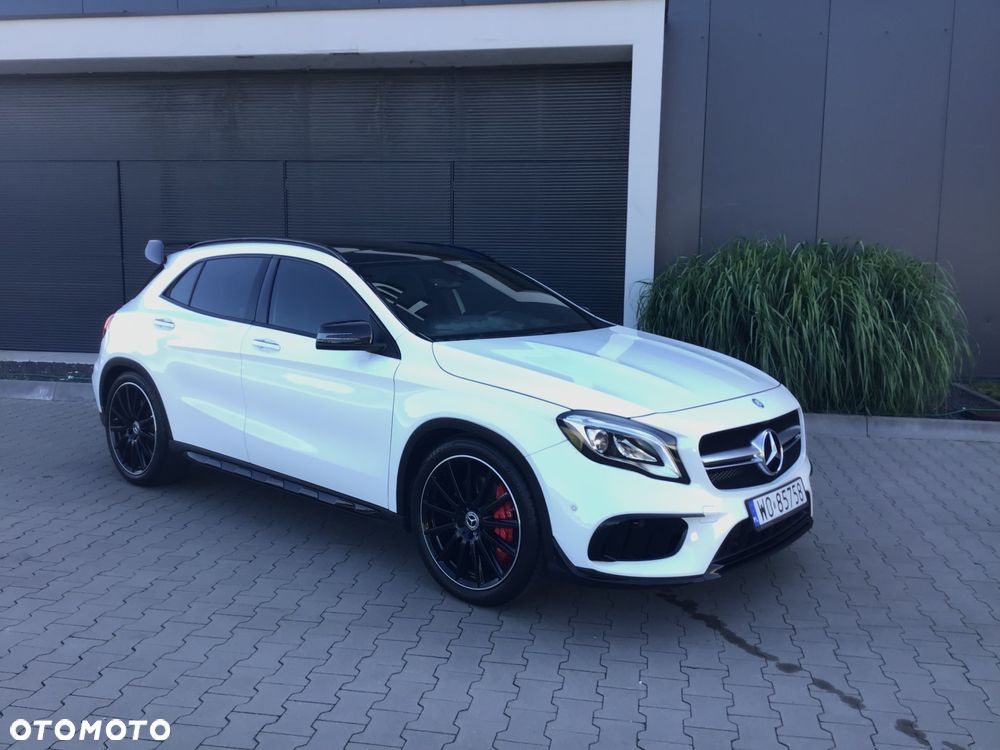 Mercedes-Benz GLA AMG 45 4Matic AMG Speedshift 7G-DCT AMG Night Edition - 1