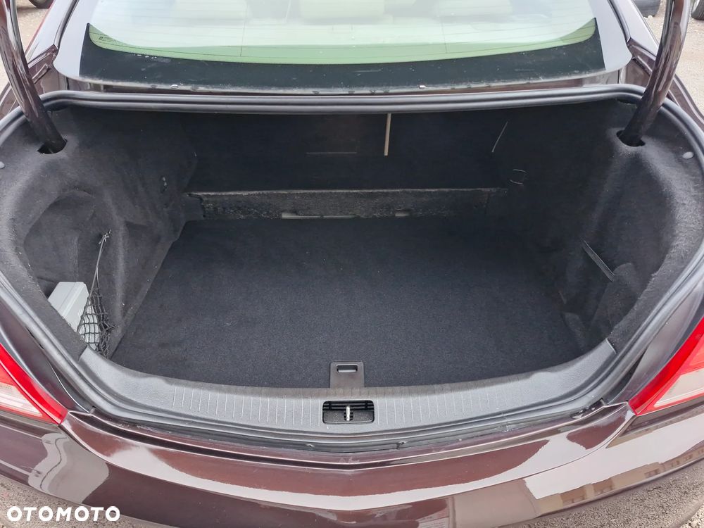 Opel Insignia 2.0 Turbo 4x4 Cosmo - 24