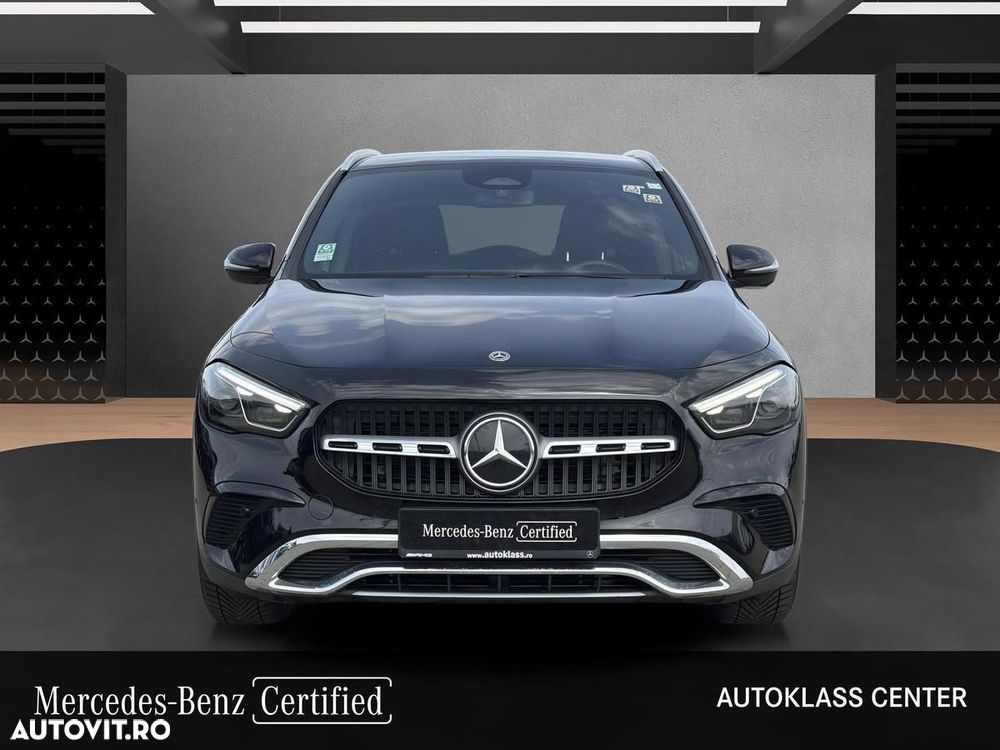 Mercedes-Benz GLA - 9