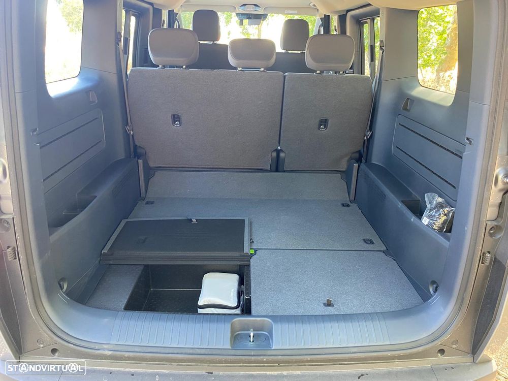 Kia PV5 71.2 kWh L2H1 + V2L - 42
