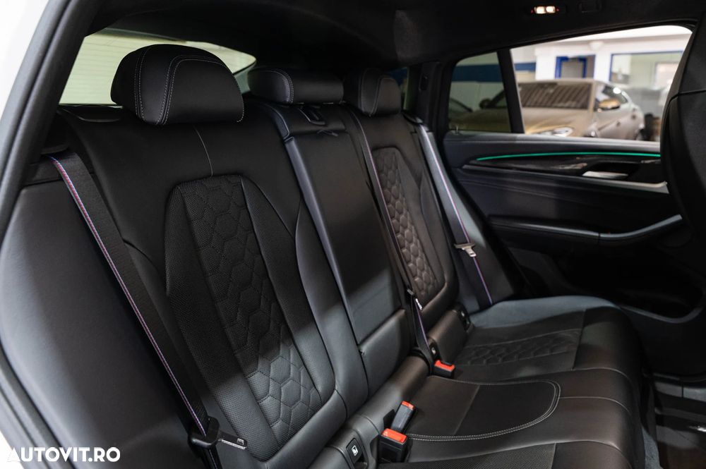 BMW X4 M Standard - 31