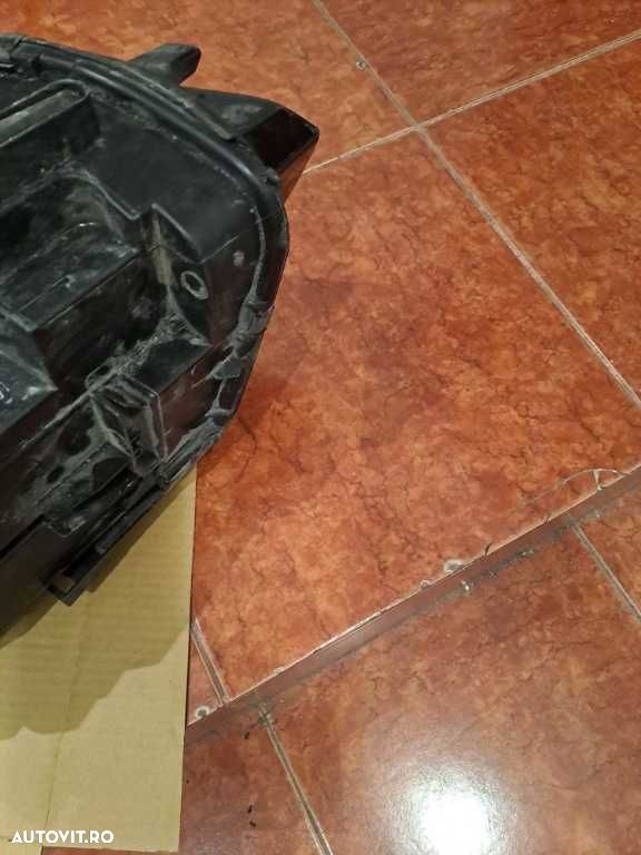 Far dreapta VW Tiguan an 2016-2019 original cod 5NB941006B - 7