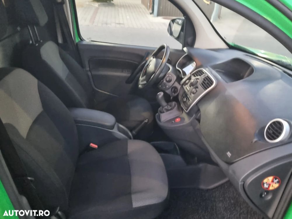 Renault Kangoo dCi 90 FAP TomTom Edition - 18