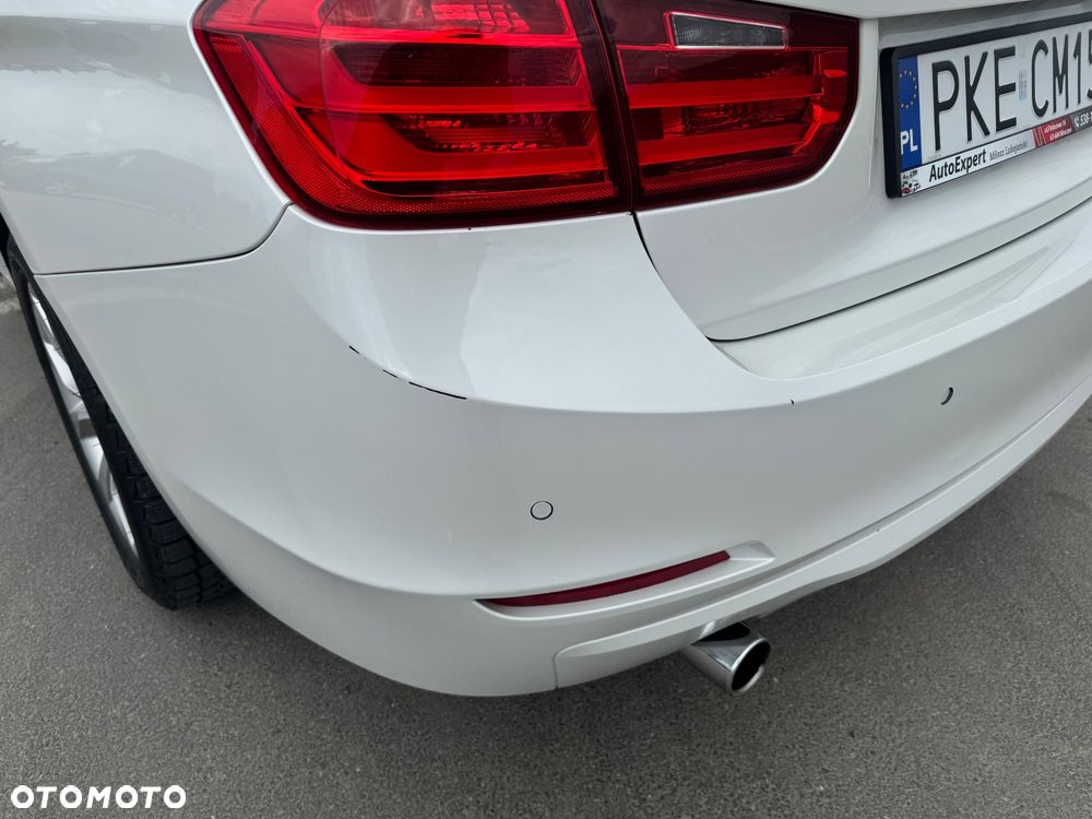 BMW Seria 3 318d EU6 - 5