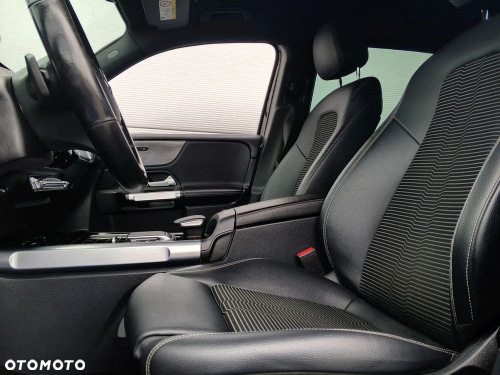 Mercedes-Benz GLB 200 d 8G-DCT EDITION 2022 - 18