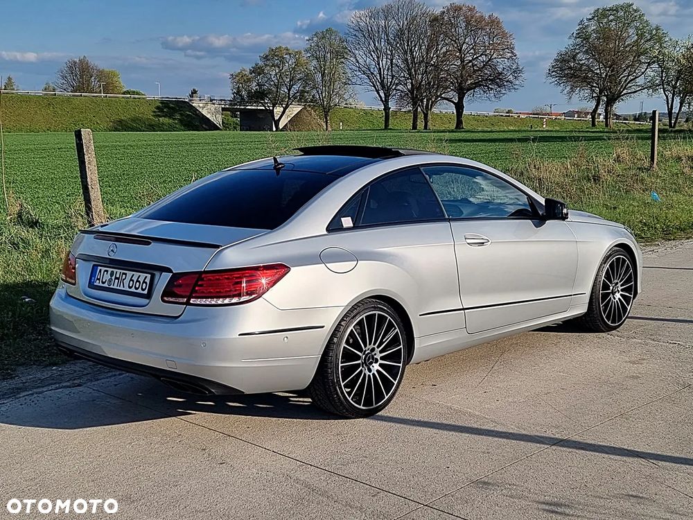 Mercedes-Benz Klasa E - 4