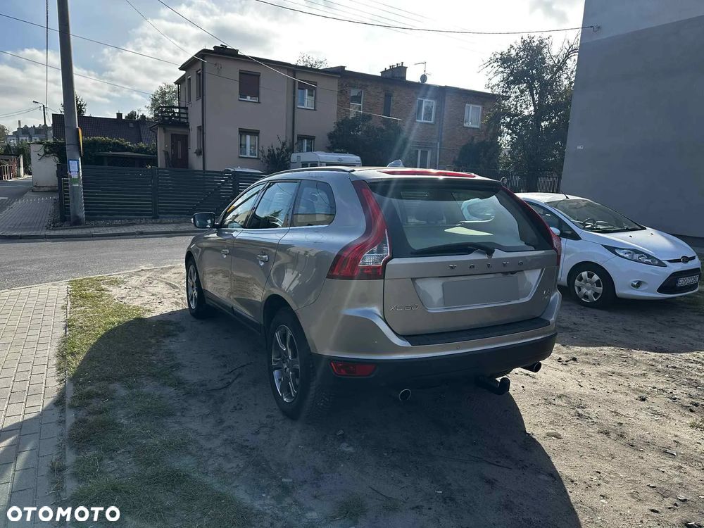 Volvo XC 60 - 3