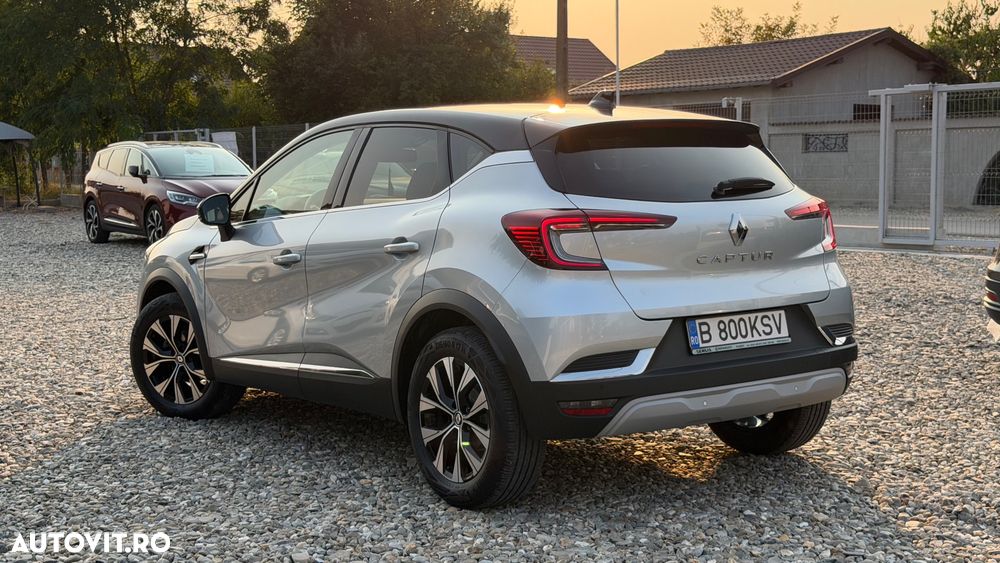 Renault Captur 2023 photo 4