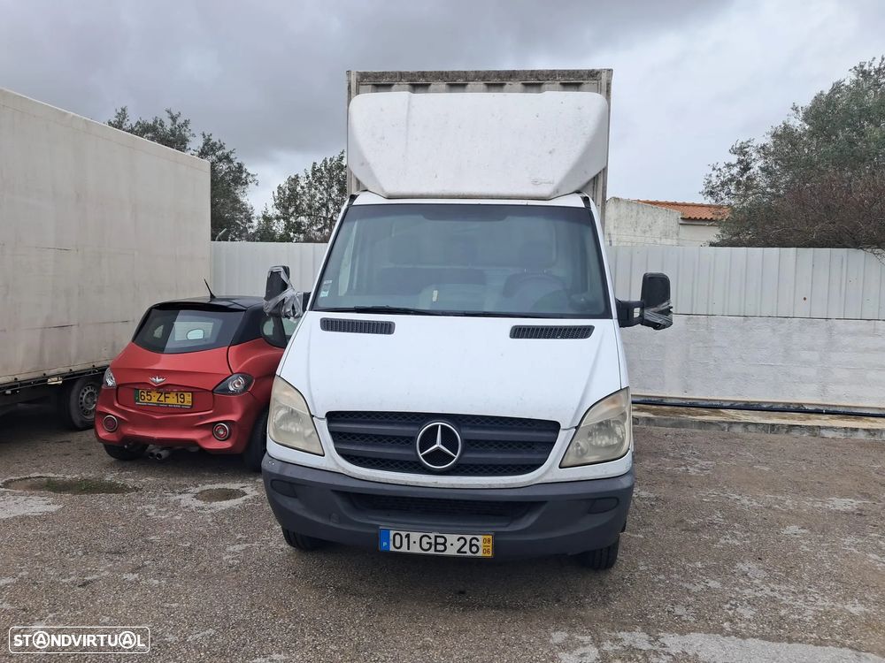 Mercedes-Benz Sprinter - 1