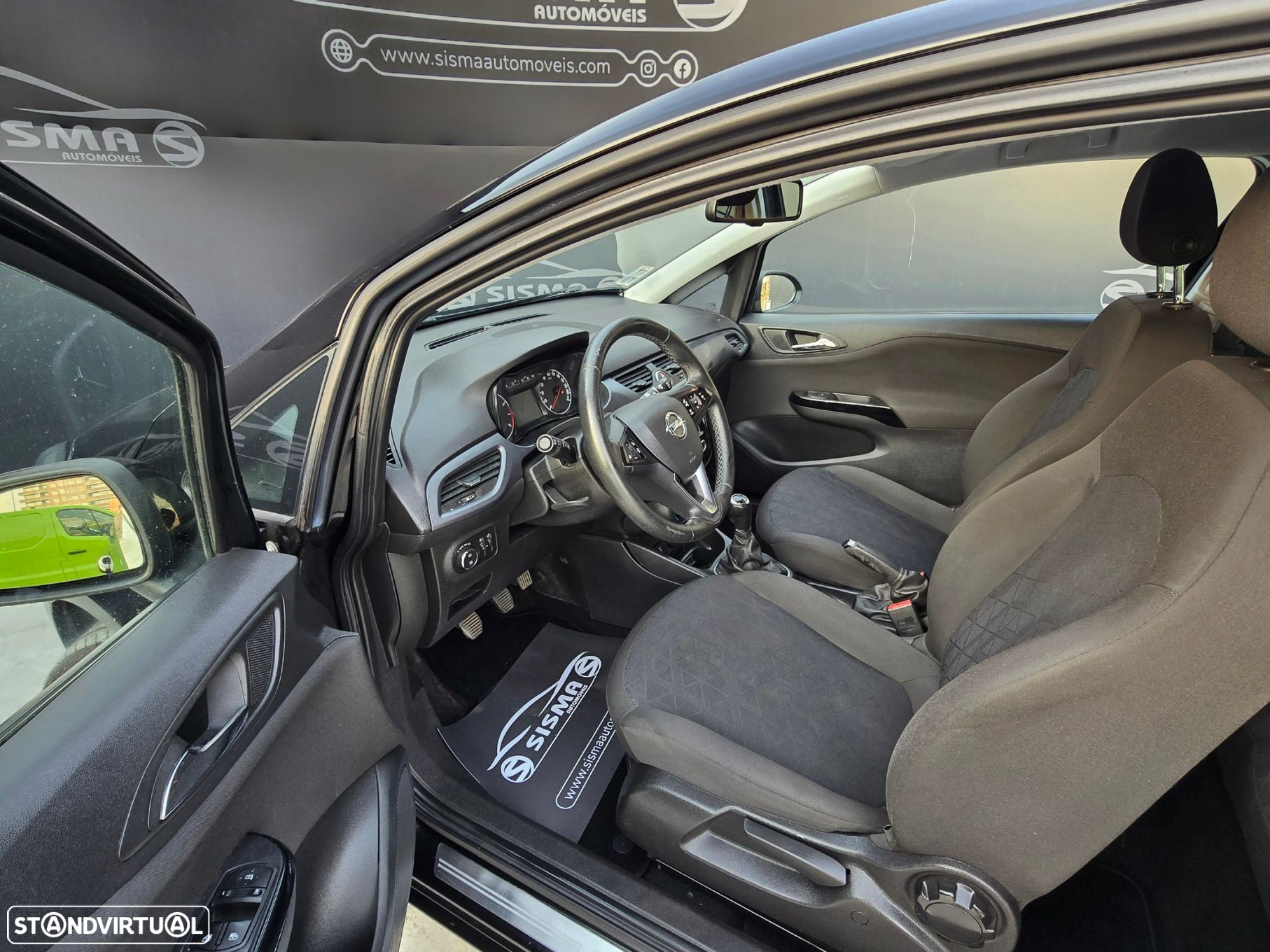 Opel Corsa 1.0 T 120 Anos - 9
