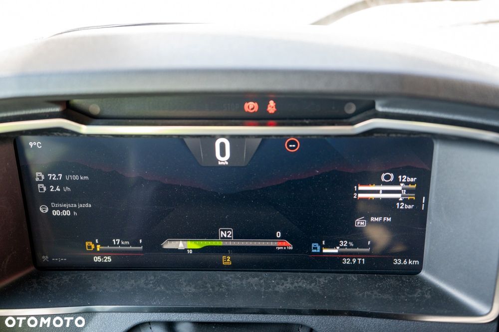 Renault K480 8x4 - 17