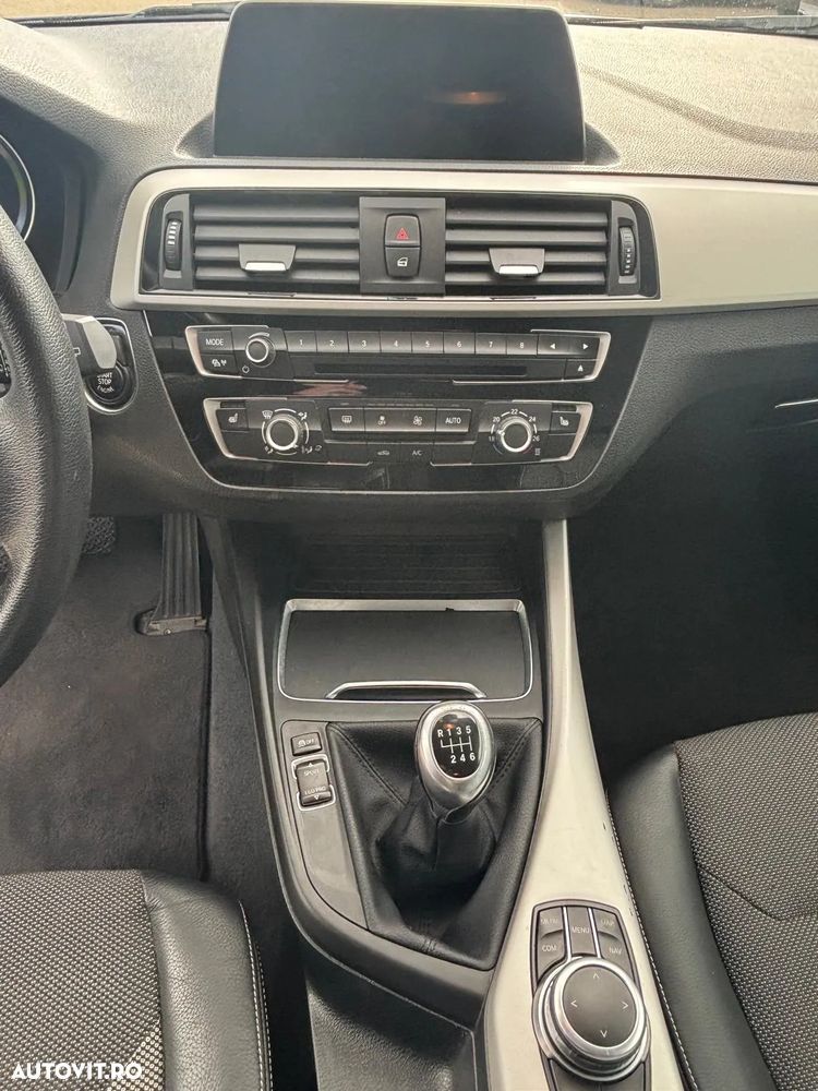 BMW Seria 1 116i - 12