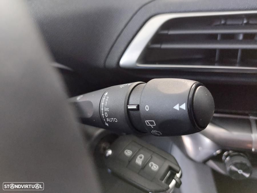 Peugeot 3008 1.5 BlueHDi Active - 22