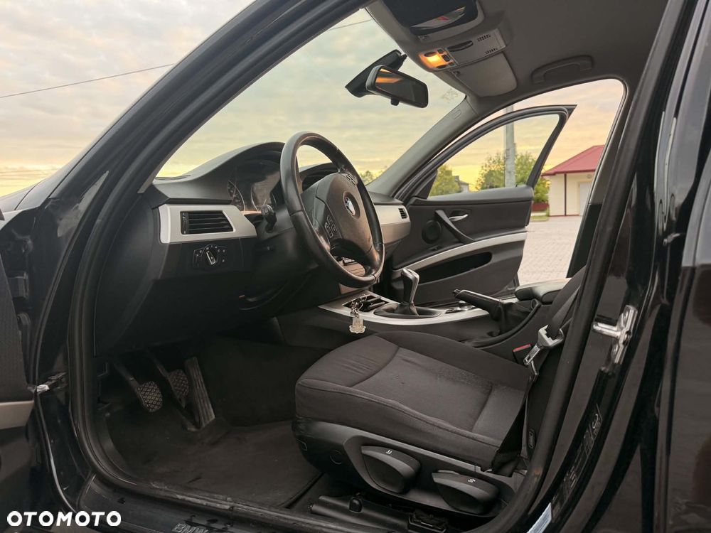 BMW Seria 3 - 11