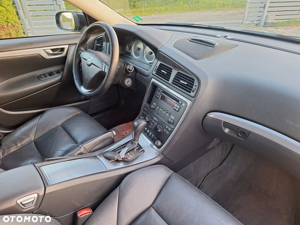 Volvo V70 2.4 Summum - 19