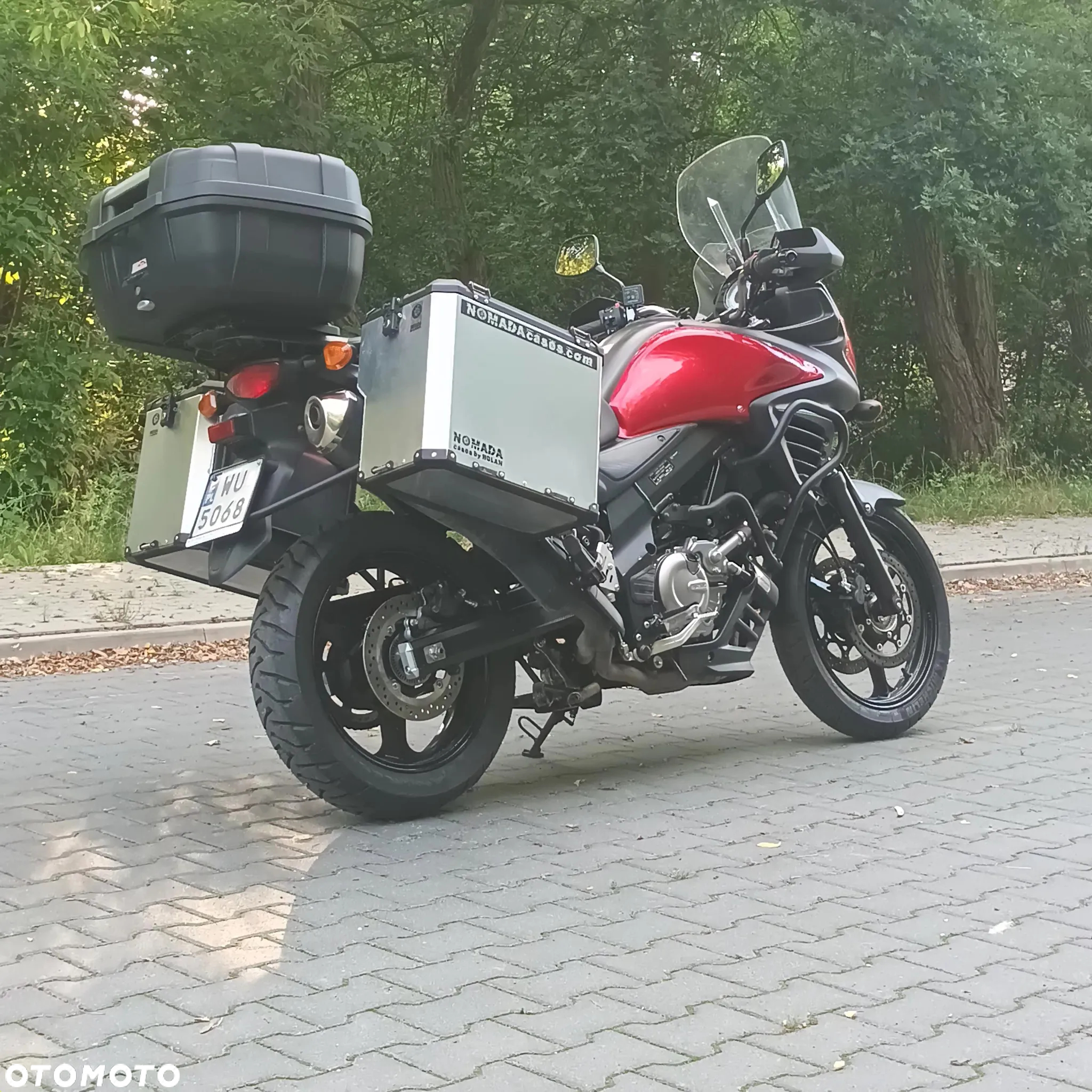Suzuki V-STROM - 2