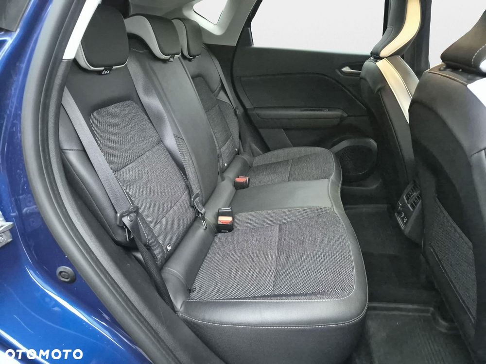 Renault Captur 1.3 TCe mHEV Techno - 11