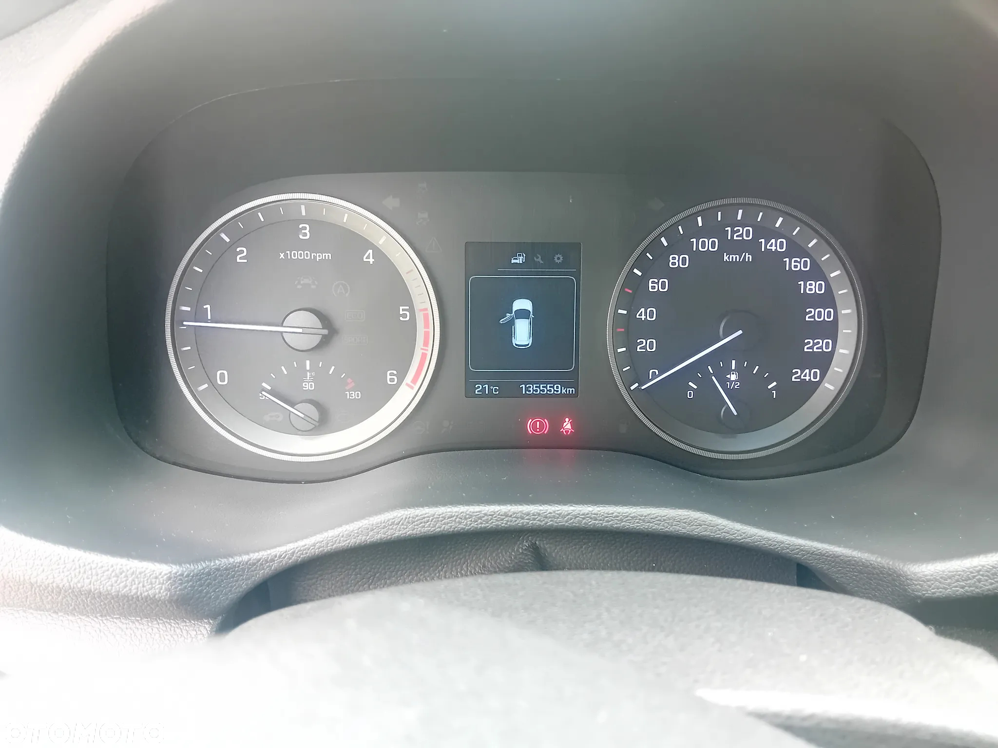 Hyundai Tucson - 25
