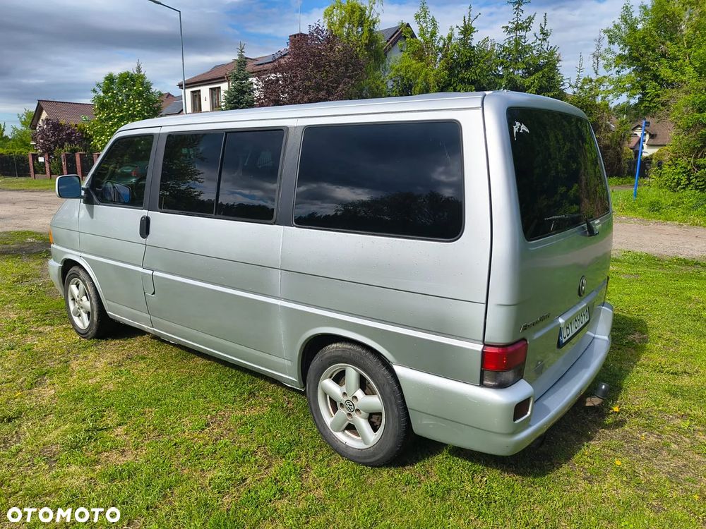 Volkswagen Multivan Standard - 6