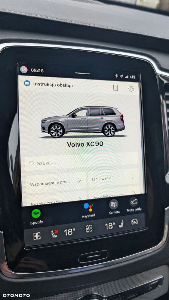Volvo XC 90 B5 D AWD Ultimate Dark 7os - 27