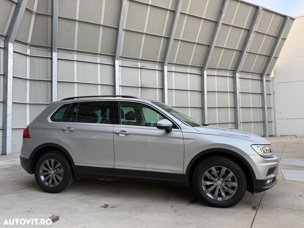Volkswagen Tiguan 2.0 TDI 4Mot DSG Comfortline - 4
