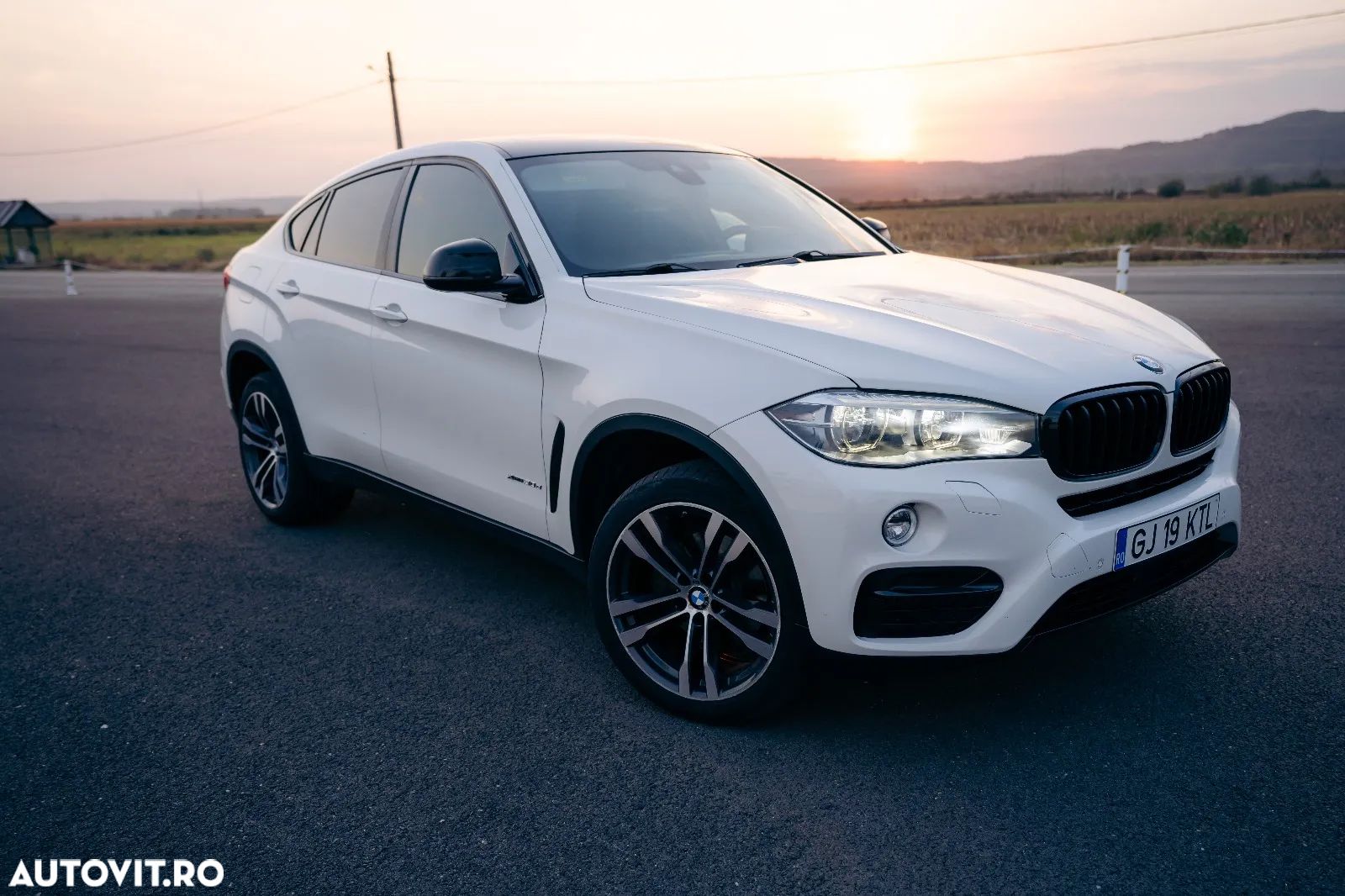 BMW X6 xDrive30d - 1