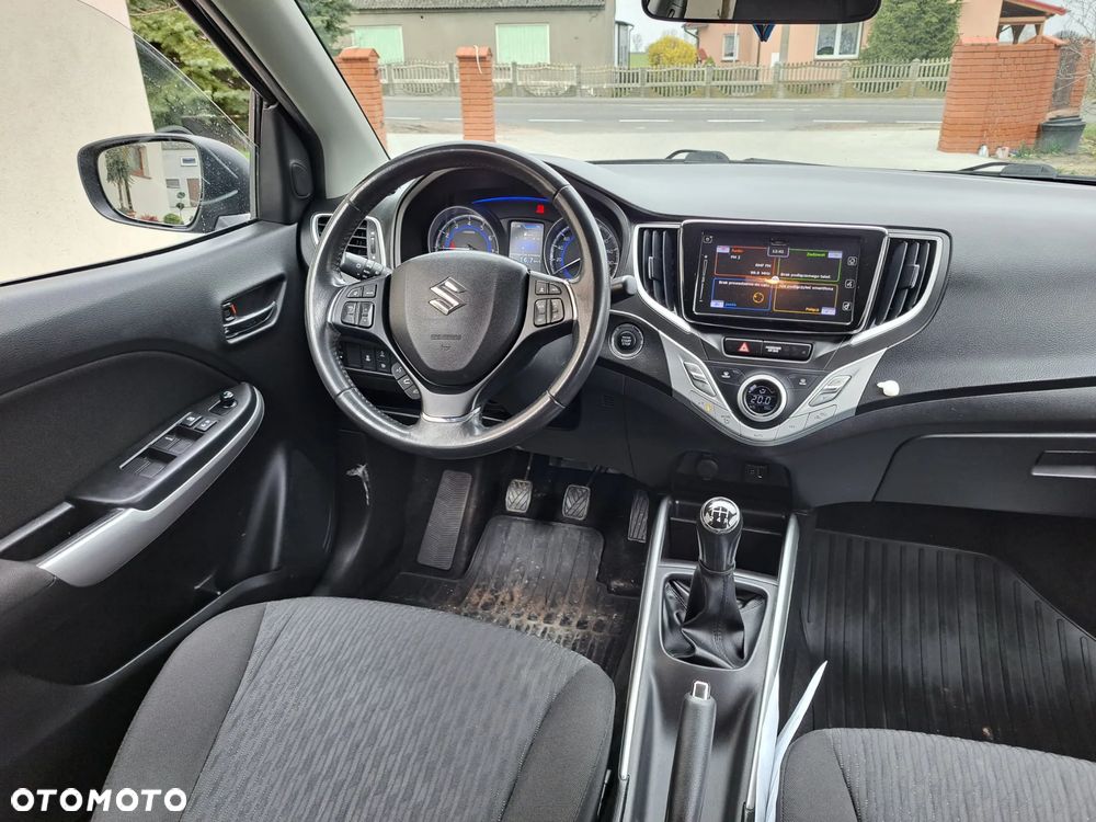 Suzuki Baleno 1.0 T Premium Plus - 5