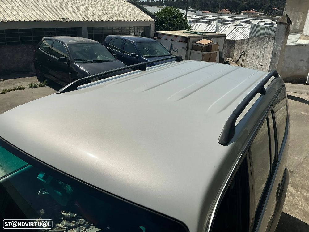 Toyota Land Cruiser Prado - 7